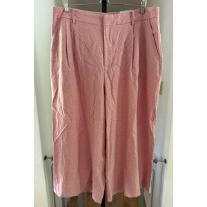 NWT Pink High-Waisted Wide-Leg Cropped Pants With Pleated Front & Side Pockets